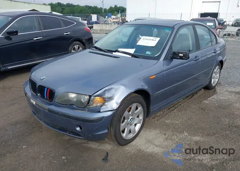 2003 BMW 325Xi z USA, uszkodzony, nr VIN WBAEU33443PM53282